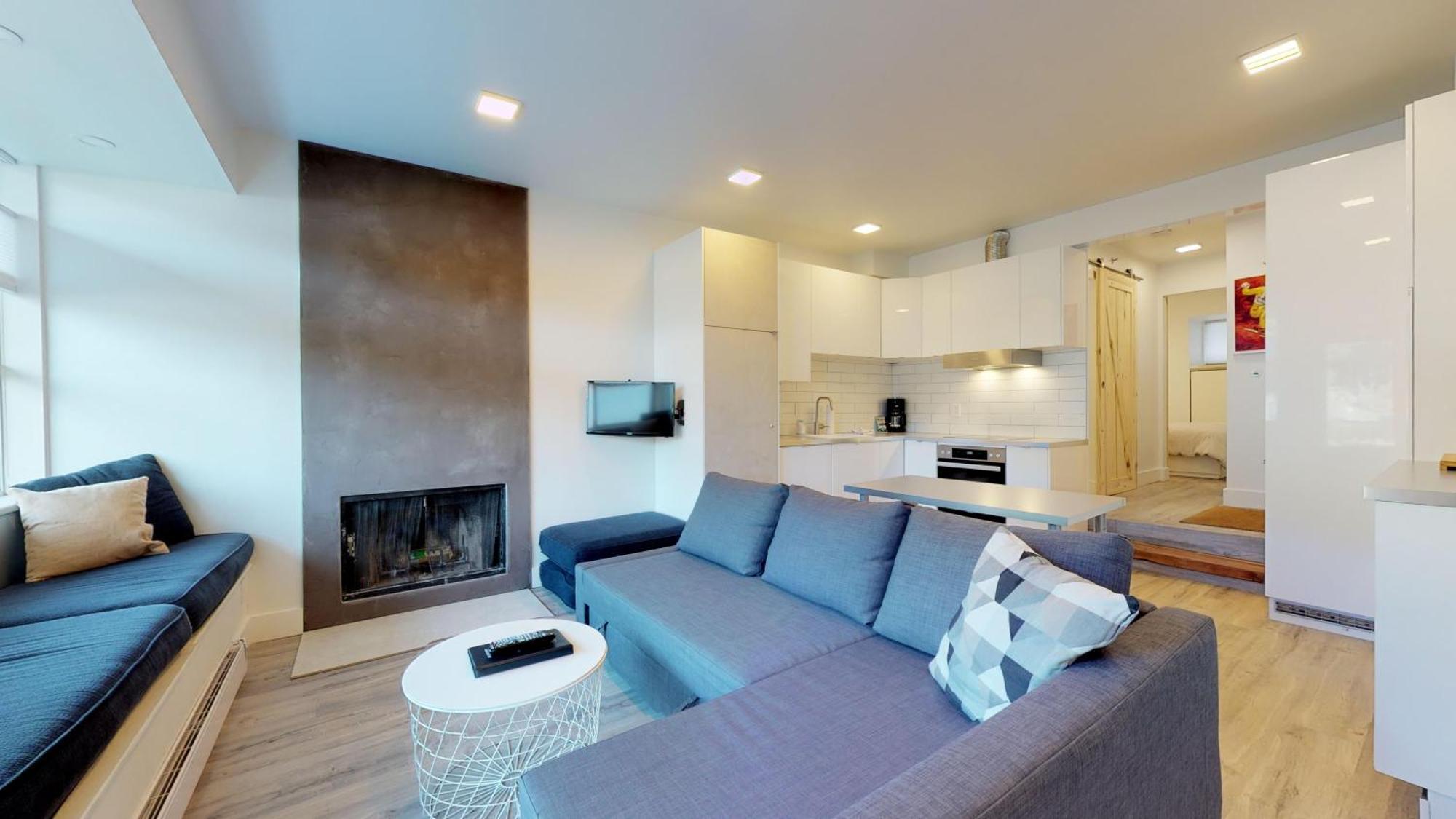 Lakefront Oasis By Harmony Whistler Luaran gambar